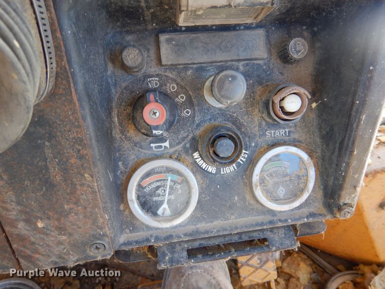 image for item LB9867 1982 Fiat-Allis 10C  dozer