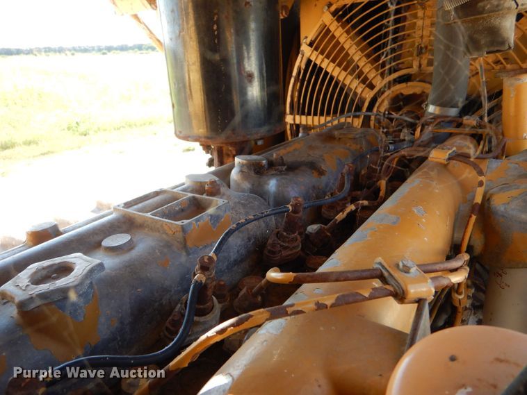 image for item LB9867 1982 Fiat-Allis 10C  dozer