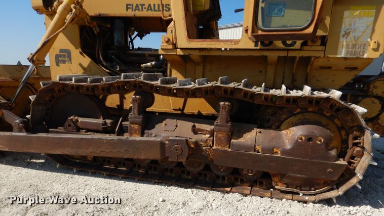 image for item LB9867 1982 Fiat-Allis 10C  dozer