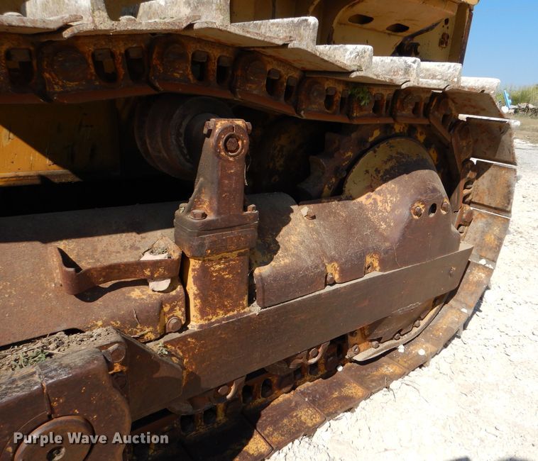 image for item LB9867 1982 Fiat-Allis 10C  dozer