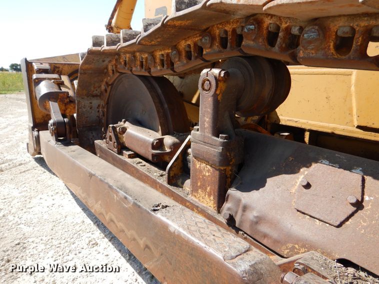 image for item LB9867 1982 Fiat-Allis 10C  dozer