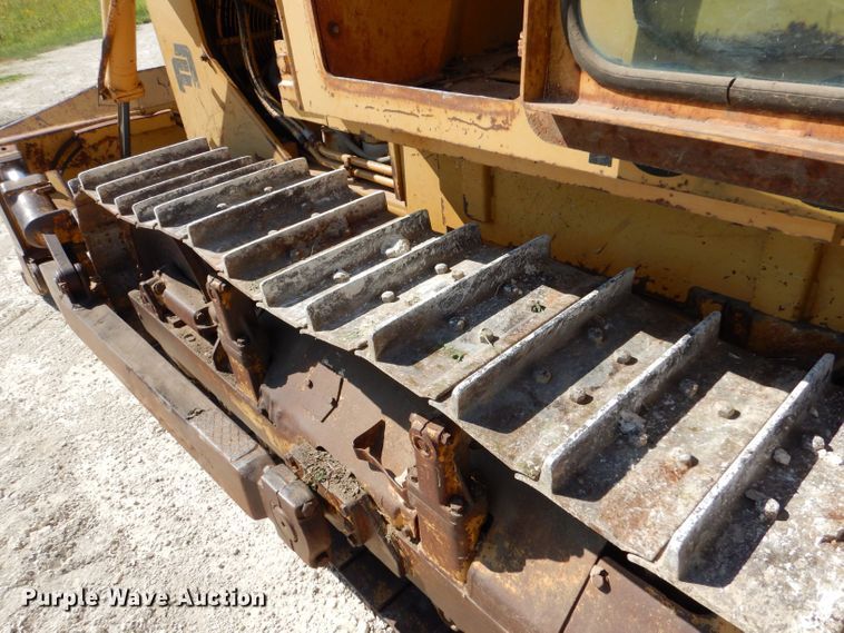 image for item LB9867 1982 Fiat-Allis 10C  dozer