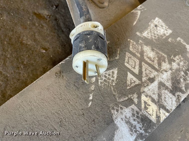 image for item LF9277 (6) ceiling fans