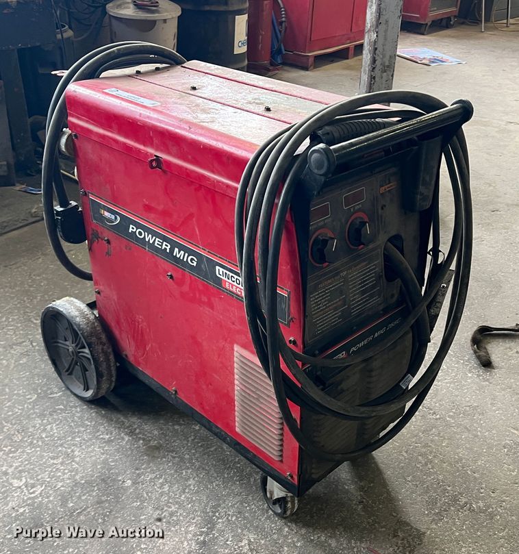 image for item LI9405 Lincoln Power MIG 255C  welder