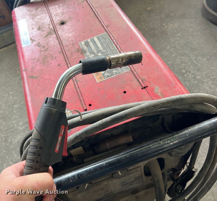 image for item LI9405 Lincoln Power MIG 255C  welder