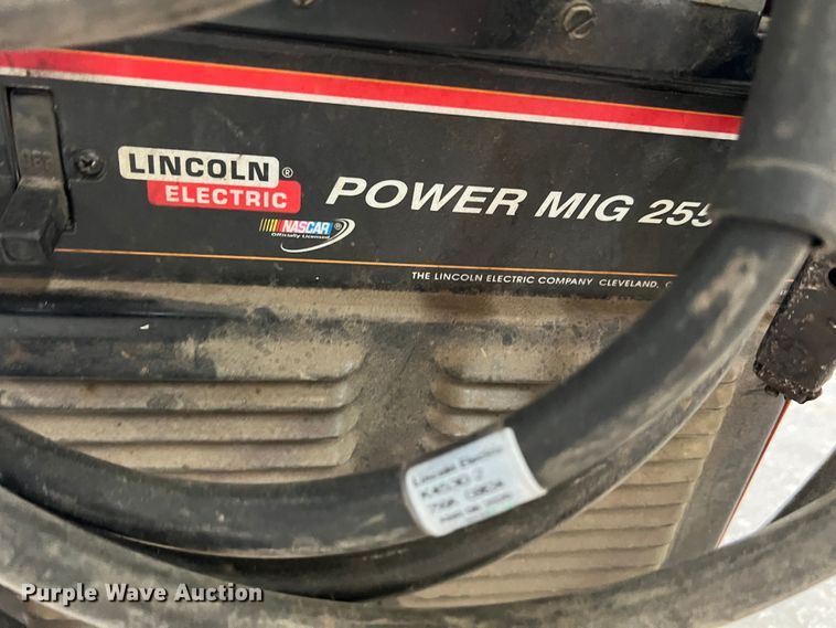 image for item LI9405 Lincoln Power MIG 255C  welder