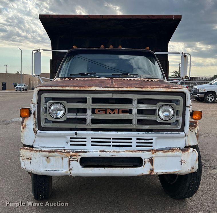 image for item LI9406 1984 GMC C6000  dump truck