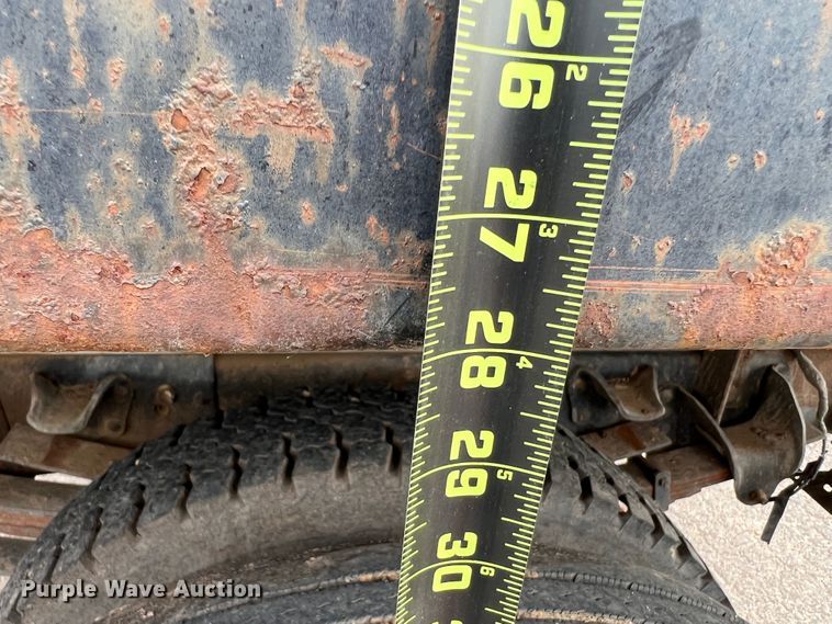 image for item LI9406 1984 GMC C6000  dump truck