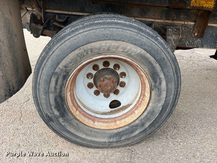 image for item LI9406 1984 GMC C6000  dump truck