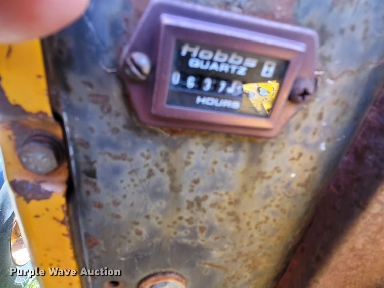 image for item LM9618 John Deere 401B  tractor