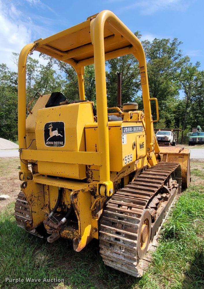 image for item LM9620 1977 John Deere 555  track loader
