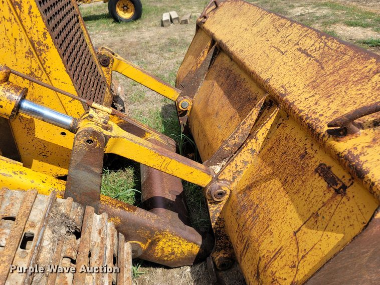 image for item LM9620 1977 John Deere 555  track loader