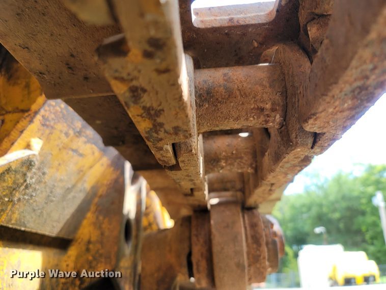 image for item LM9620 1977 John Deere 555  track loader