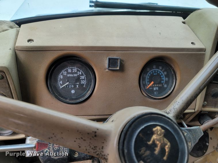 image for item LM9622 1984 Mack RD686S  dump truck