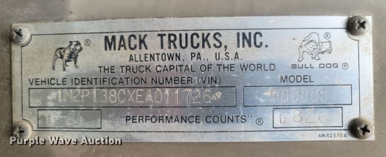 image for item LM9622 1984 Mack RD686S  dump truck