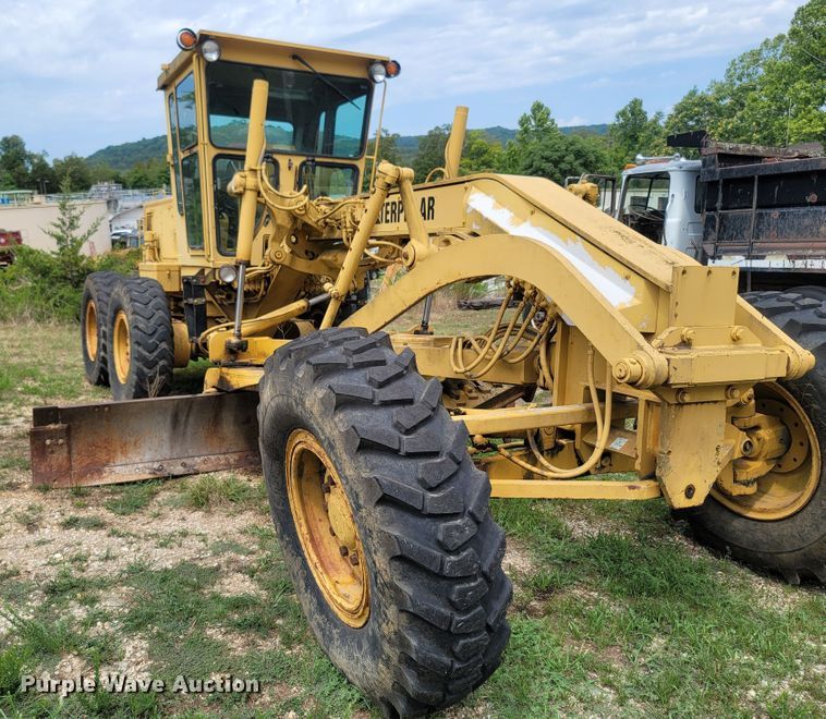 image for item LM9623 1992 Caterpillar 120G  motor grader