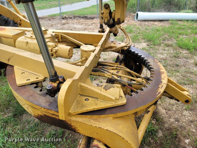 image for item LM9623 1992 Caterpillar 120G  motor grader