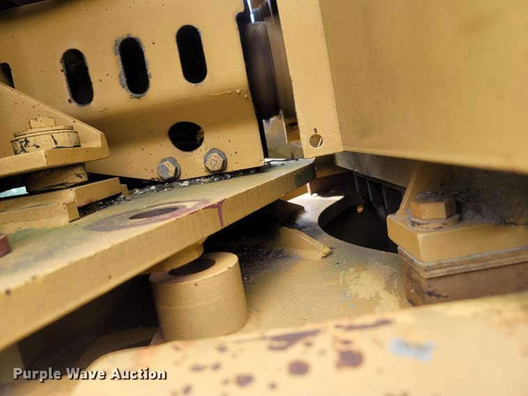 image for item LM9623 1992 Caterpillar 120G  motor grader