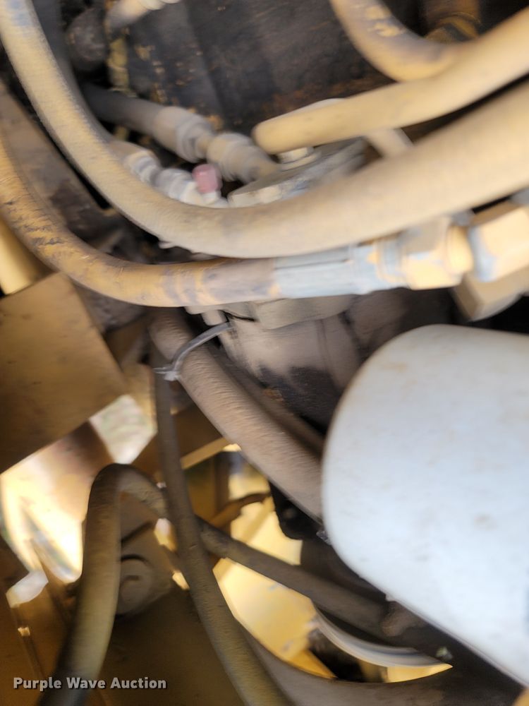 image for item LM9623 1992 Caterpillar 120G  motor grader