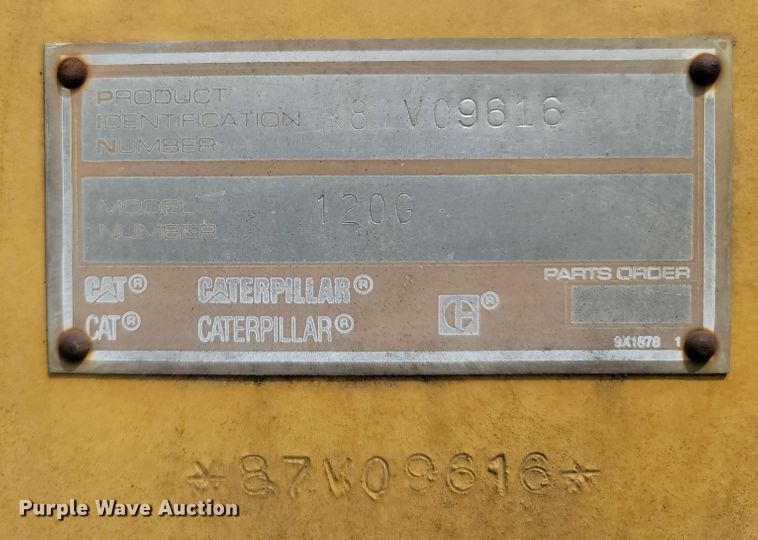 image for item LM9623 1992 Caterpillar 120G  motor grader