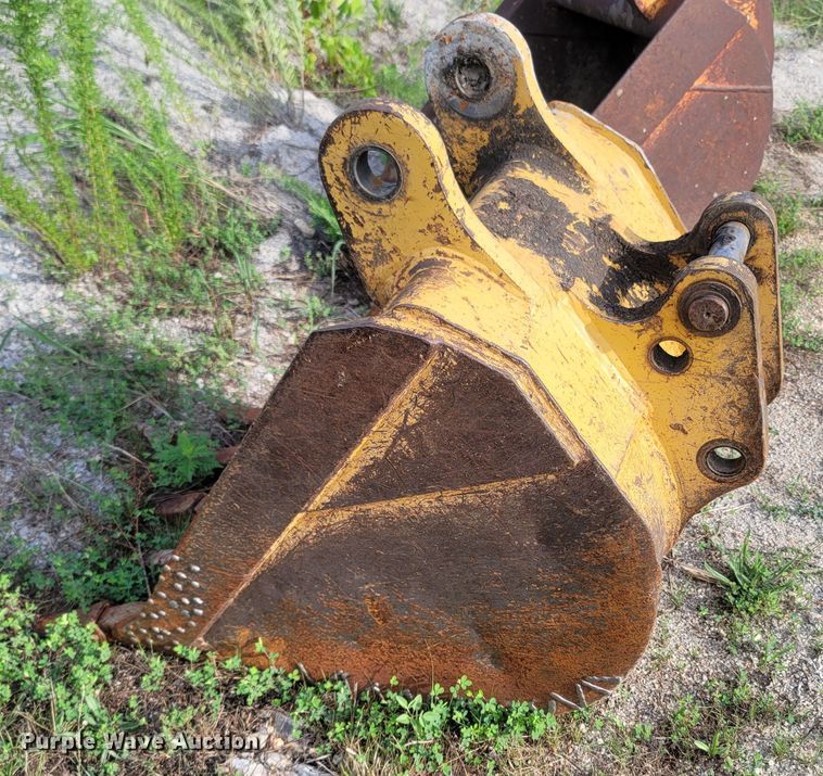 image for item LM9626 (3) Case buckets