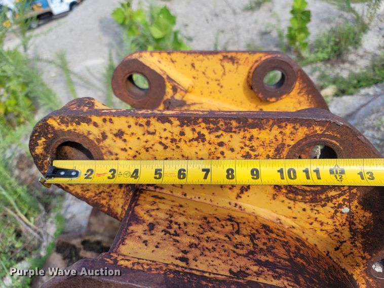 image for item LM9626 (3) Case buckets