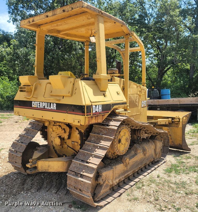 image for item LM9630 1990 Caterpillar D4H  dozer