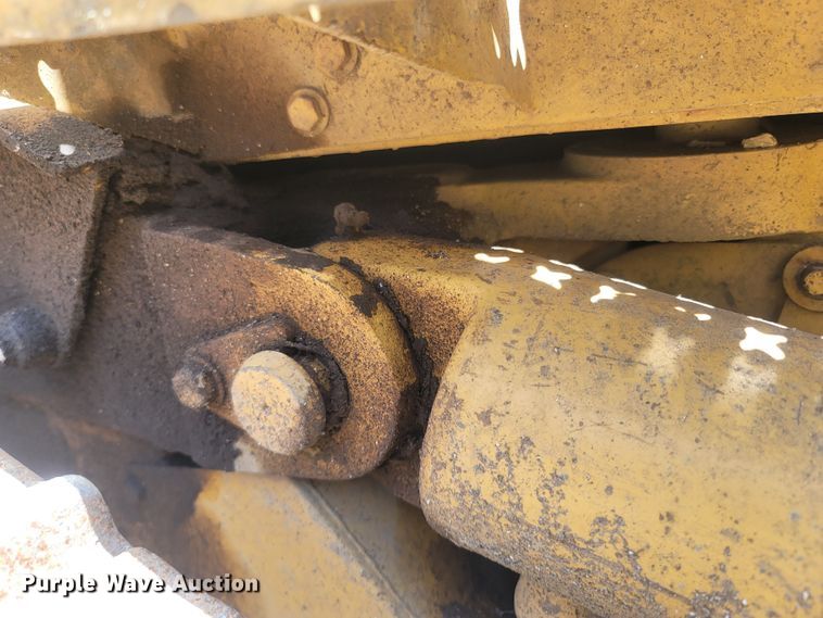 image for item LM9630 1990 Caterpillar D4H  dozer