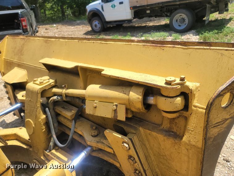 image for item LM9630 1990 Caterpillar D4H  dozer
