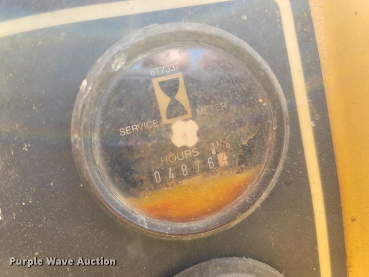 image for item LM9630 1990 Caterpillar D4H  dozer