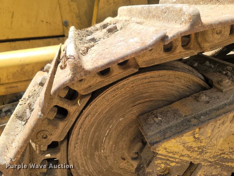 image for item LM9630 1990 Caterpillar D4H  dozer