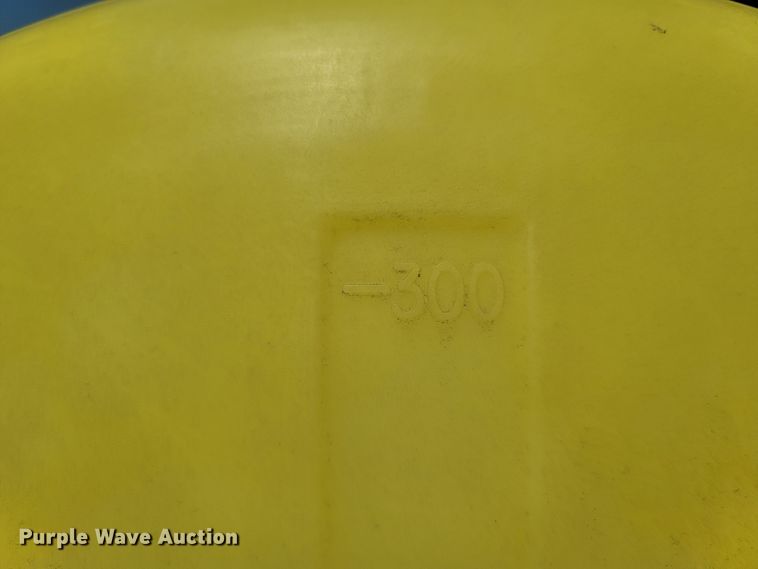 image for item LM9632 Poly tank