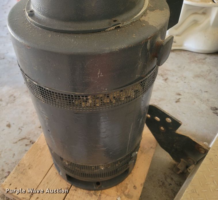 image for item LM9636 General Electric 5K6258XH1A  electric motor