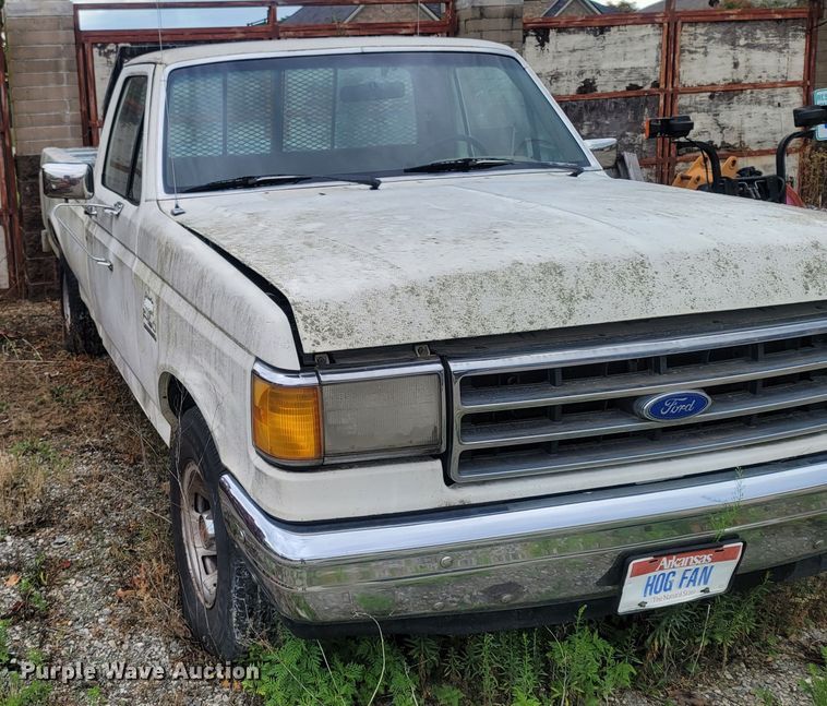 image for item LM9639 1989 Ford F150  pickup truck