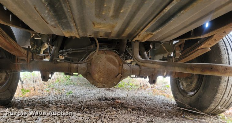 image for item LM9639 1989 Ford F150  pickup truck