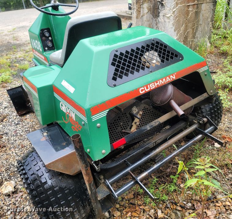 image for item LM9641 Cushman Groom Master  bunker rake