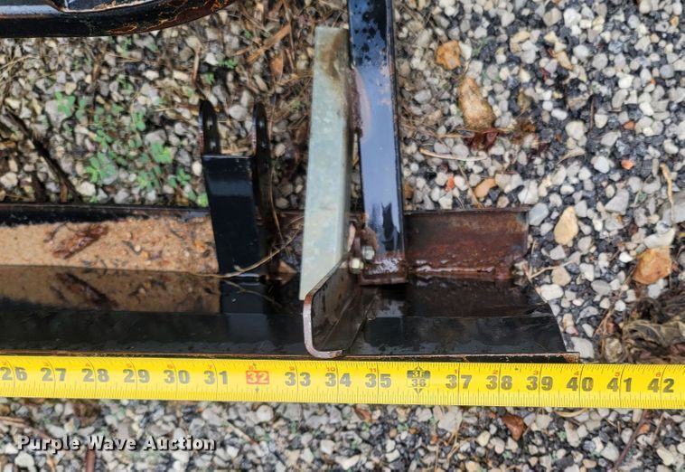 image for item LM9641 Cushman Groom Master  bunker rake