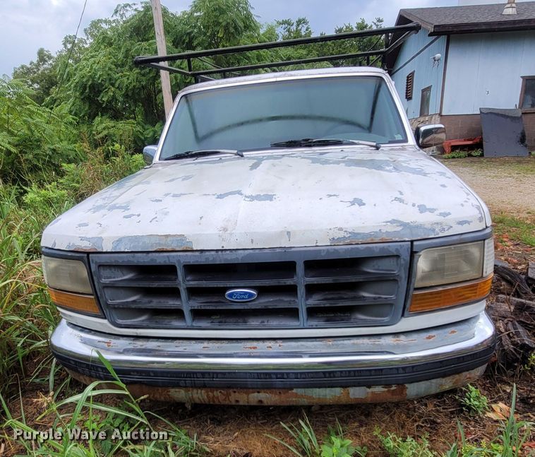 image for item LM9642 1993 Ford F150  pickup truck