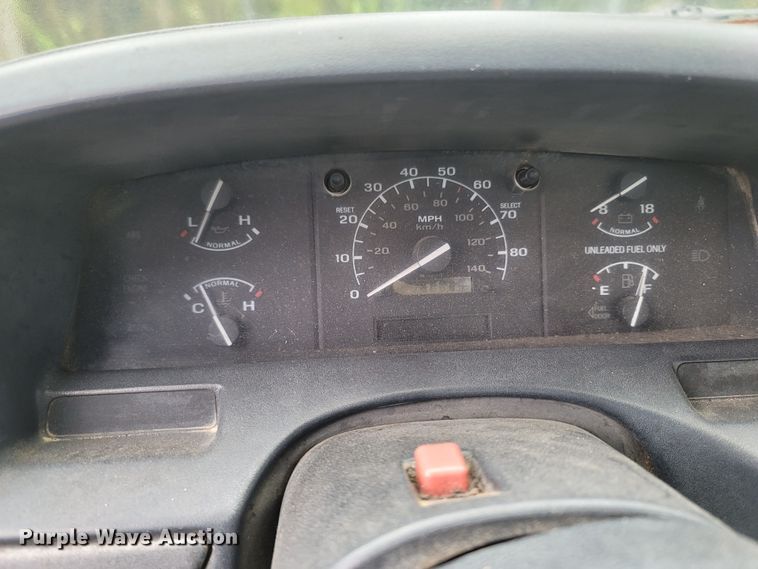 image for item LM9642 1993 Ford F150  pickup truck