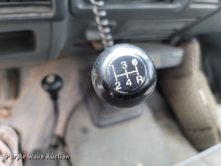 image for item LM9642 1993 Ford F150  pickup truck