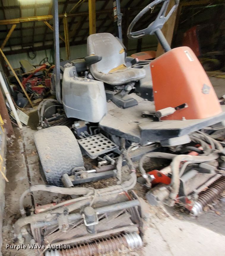 image for item LM9645 Jacobsen LF3800  reel mower