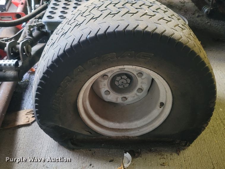 image for item LM9645 Jacobsen LF3800  reel mower