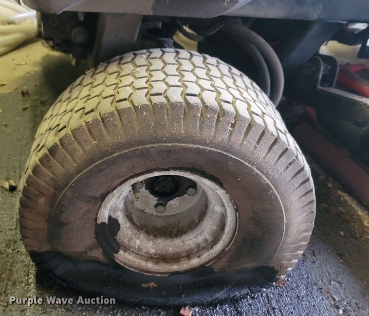 image for item LM9645 Jacobsen LF3800  reel mower