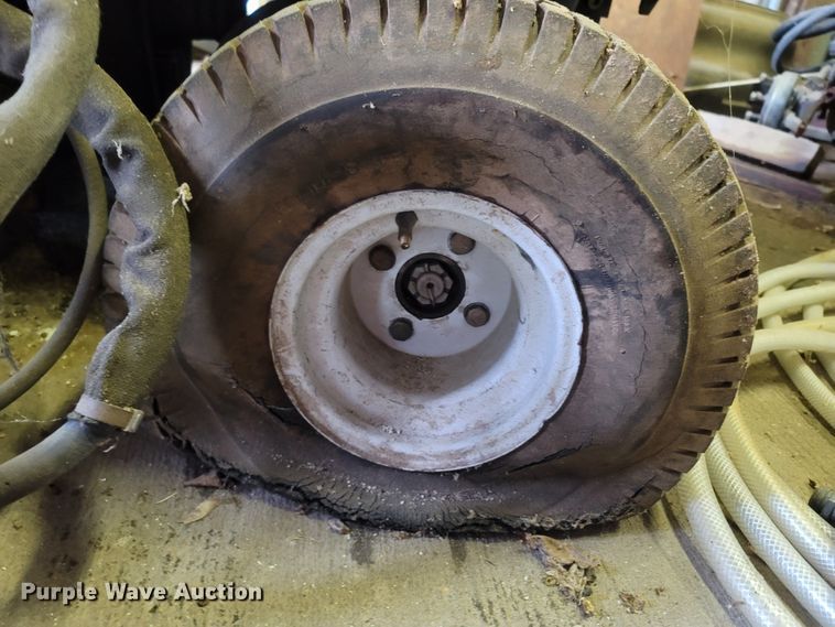 image for item LM9645 Jacobsen LF3800  reel mower