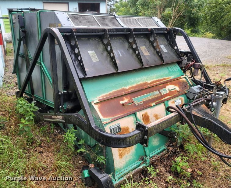 image for item LM9646 Cushman 705  sweeper