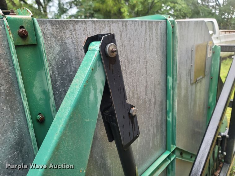 image for item LM9646 Cushman 705  sweeper