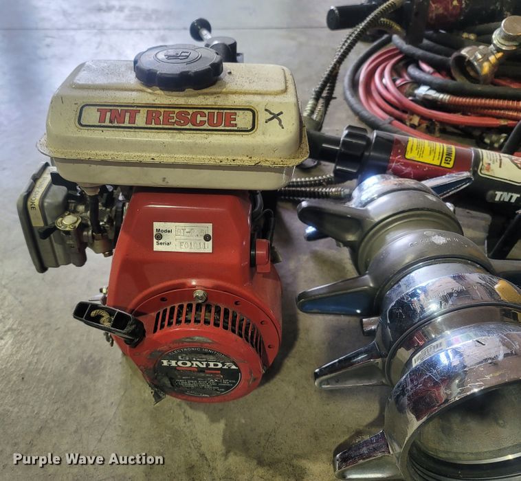 image for item LM9648 TNT Rescue RT-2.5  extrication tool