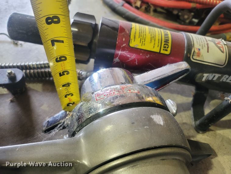 image for item LM9648 TNT Rescue RT-2.5  extrication tool