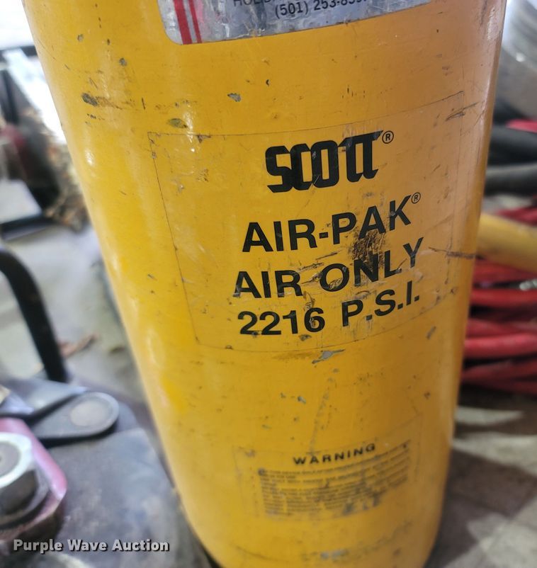 image for item LM9648 TNT Rescue RT-2.5  extrication tool