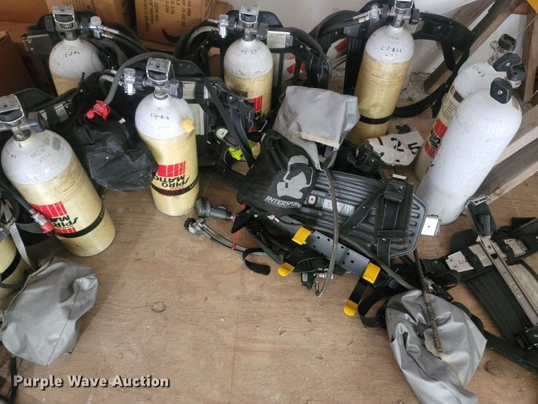 image for item LM9649 Fire and rescue equipment